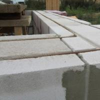 How to properly reinforce aerated concrete blocks with your own hands: materials, armored belt How to properly reinforce masonry from gas silicate blocks